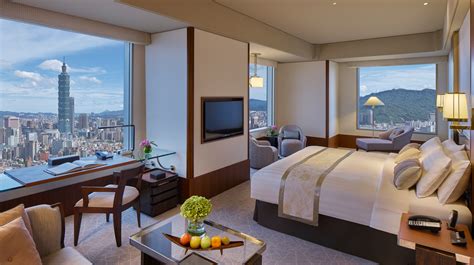 Taiwan Hotels Guide 臺灣飯店指南 .